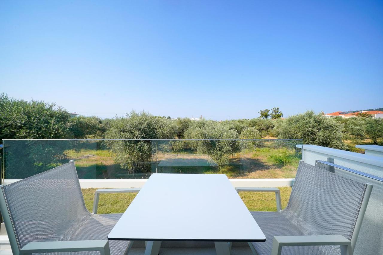 Olia Thassos - Luxury Apartments Екстериор снимка