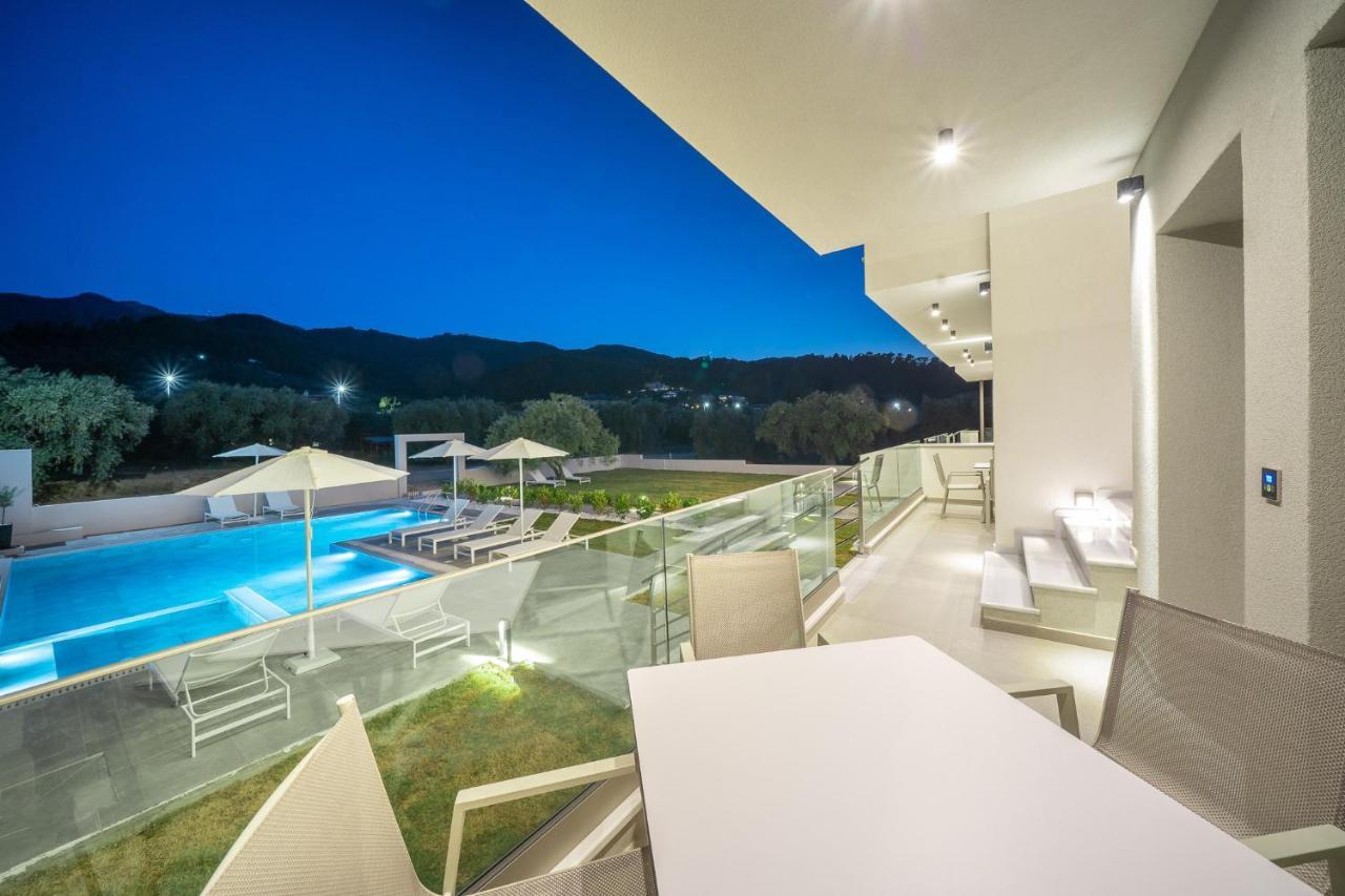 Olia Thassos - Luxury Apartments Екстериор снимка