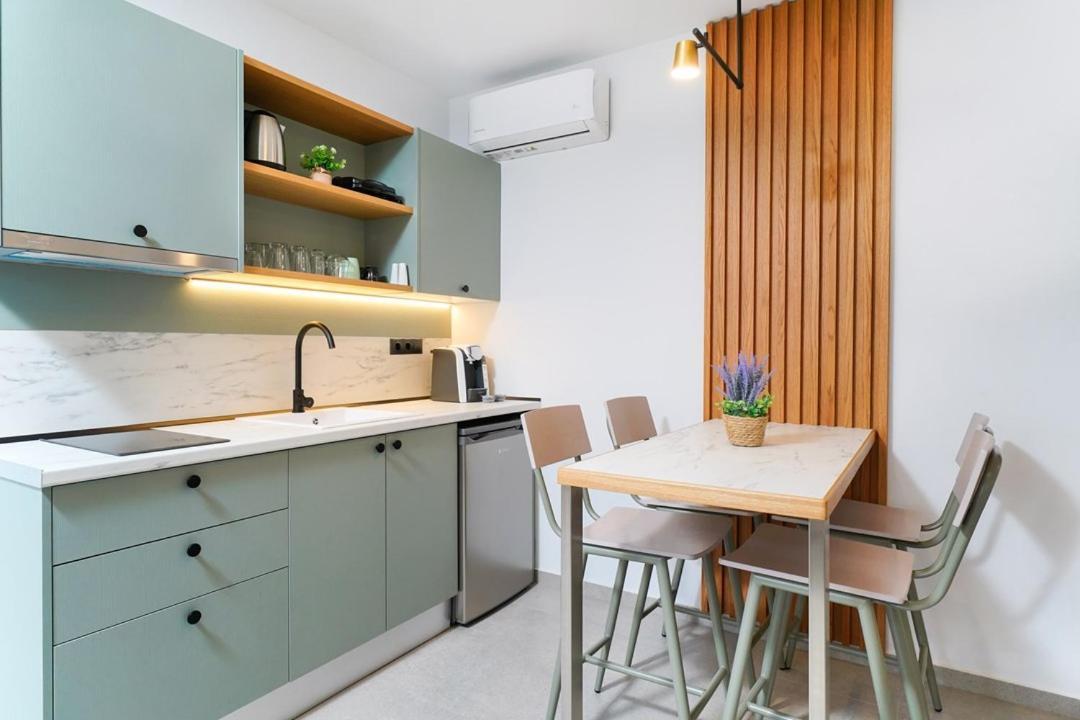 Olia Thassos - Luxury Apartments Екстериор снимка