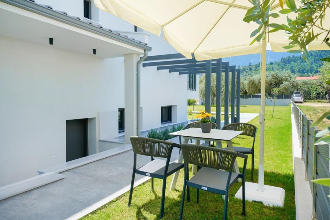 Olia Thassos - Luxury Apartments Екстериор снимка